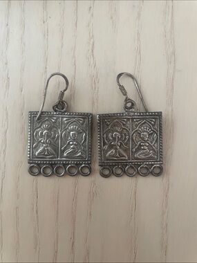 NWOT Sterling Silver Square Medallion Dangle Earrings